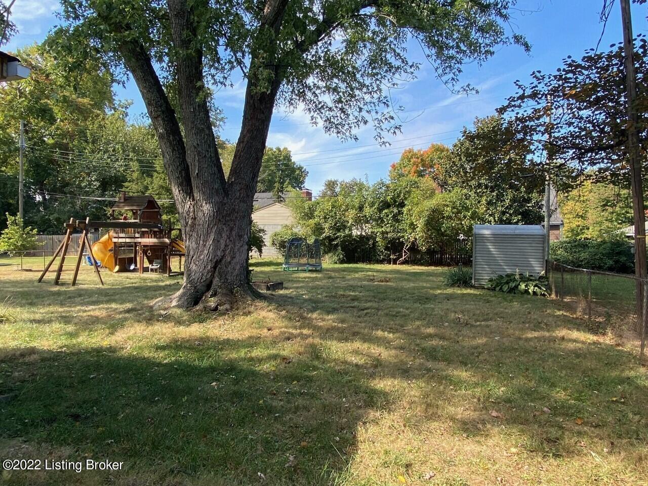 2912 Westfield Road Cambridge, KY 40220 - Photo 15 of 16 2912 Westfield Backyard