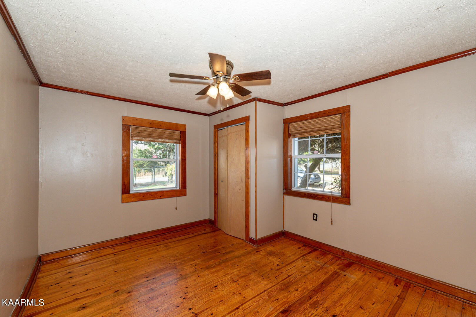431 New Henderson Road Clinton, TN 37716 - Photo 20 of 38 Gallery Image 20