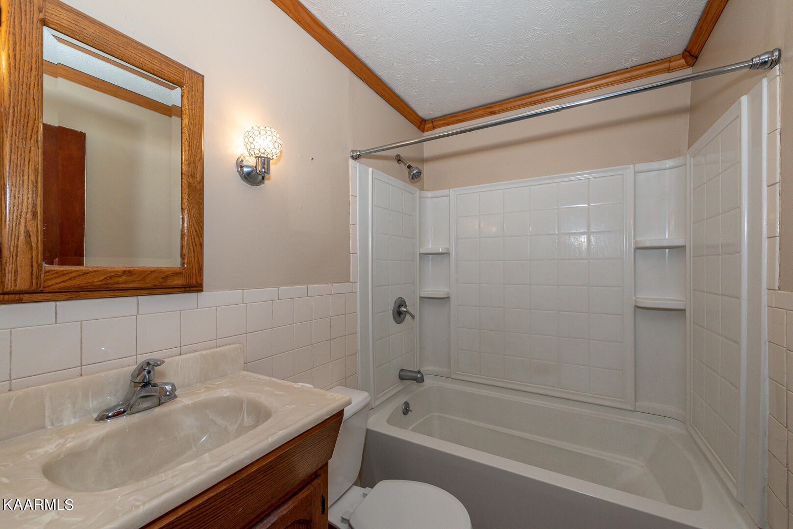 431 New Henderson Road Clinton, TN 37716 - Photo 24 of 38 Gallery Image 24