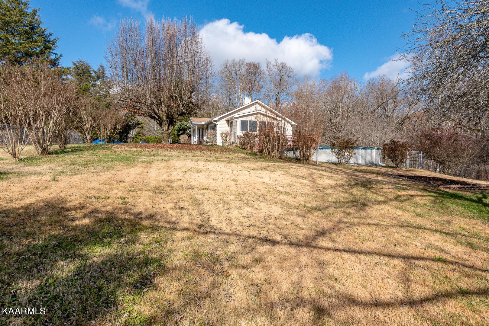 431 New Henderson Road Clinton, TN 37716 - Photo 33 of 38 Gallery Image 33