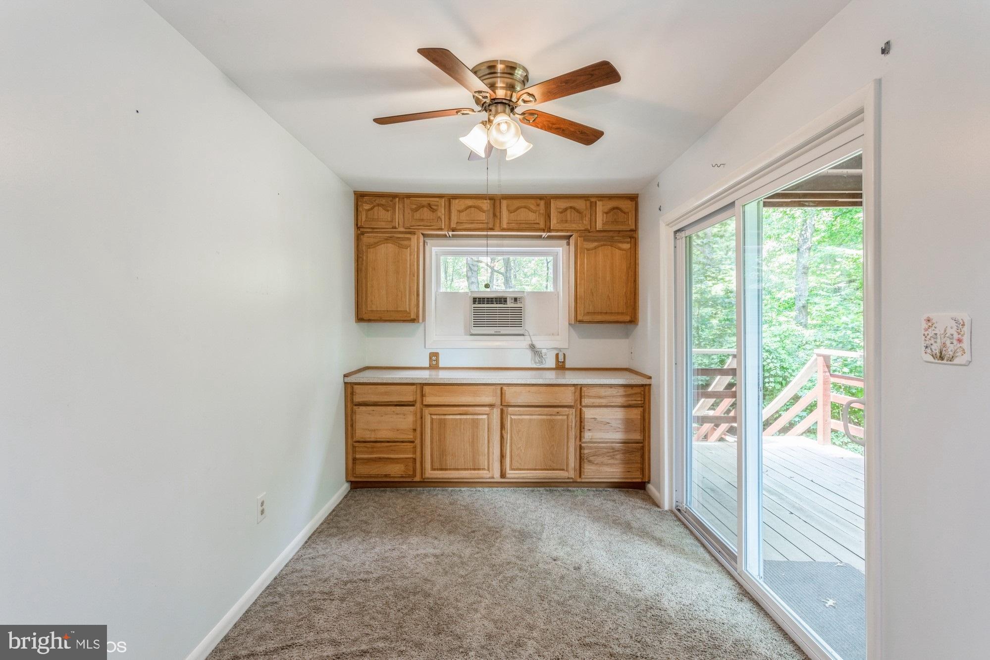 7200 Ridgeway Drive Manassas, VA 20112 - Photo 11 of 36