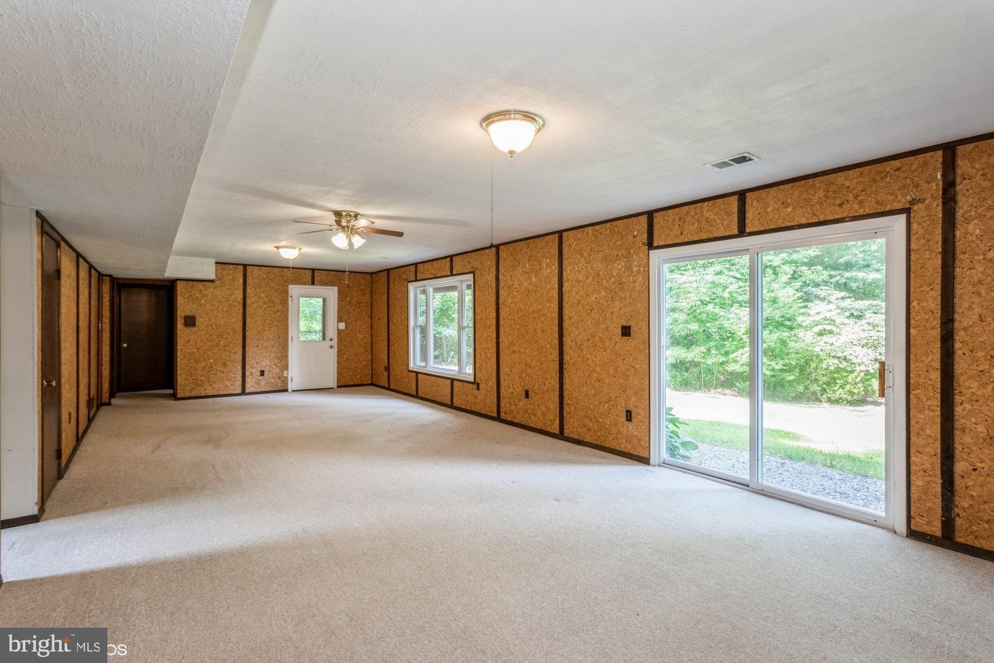 7200 Ridgeway Drive Manassas, VA 20112 - Photo 27 of 36