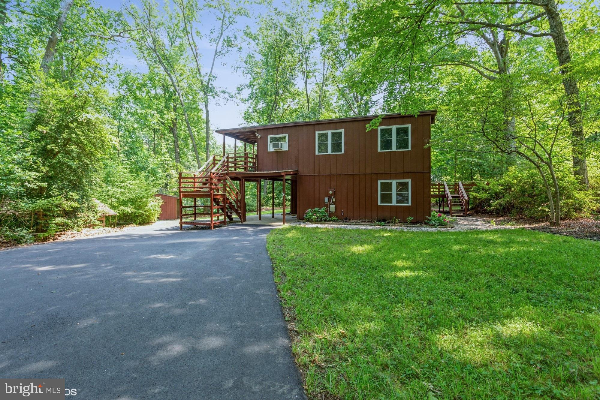 7200 Ridgeway Drive Manassas, VA 20112 - Photo 4 of 36