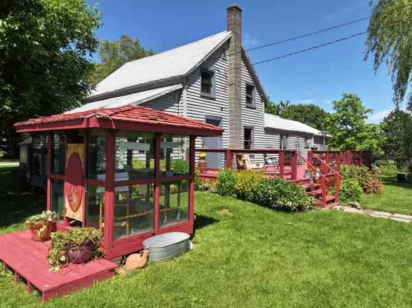 $324,800 | 2254 Highway 2, North Hero, VT 05474