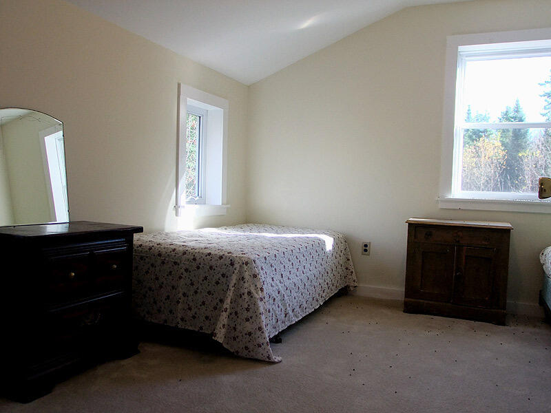353 South Hemore Road Houlton, ME 04730 - Photo 26 of 35 jones-int15