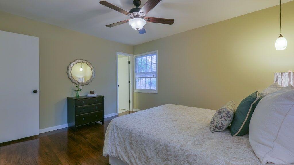 1821 Christian Road Charleston, SC 29407 - Photo 15 of 19 1821 christian master bed