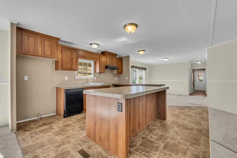 $229,900 | 201 England Street West, Cowan, TN 37318