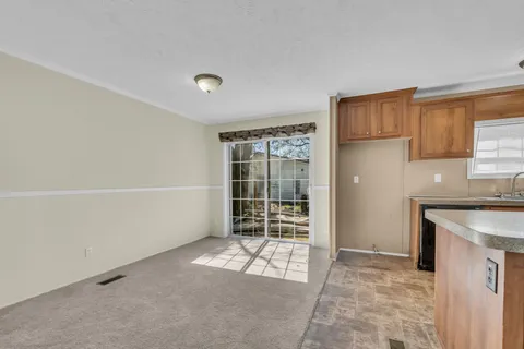 $229,900 | 201 England Street West, Cowan, TN 37318