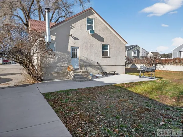 $390,000 | 49 South 4th W Street, Preston, ID 83263