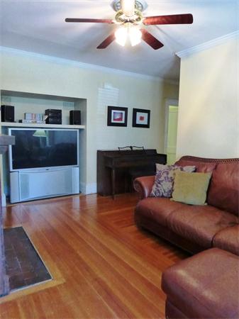 1 Raymond Road Salem, MA 01970 - Photo 3 of 30 Gallery Image 3