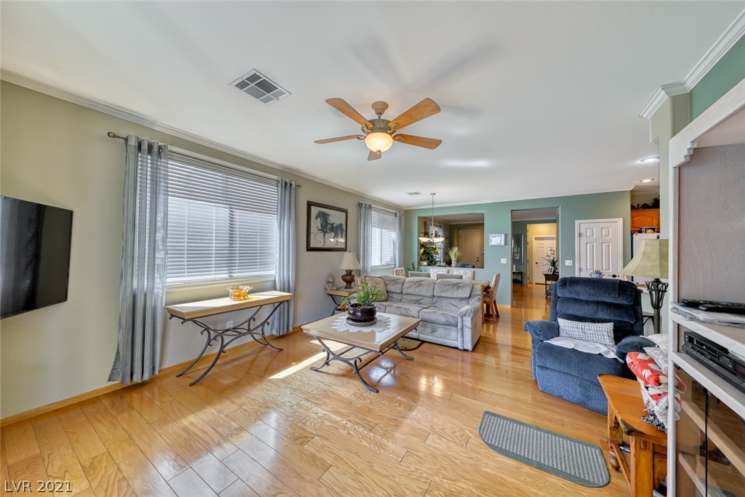 9711 Ridgebluff Avenue Las Vegas, NV 89148 - Photo 17 of 30 Gallery Image 17