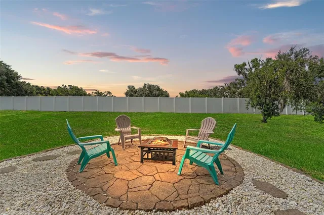 $450,000 | 2226 Landside Drive, Valrico, FL 33594