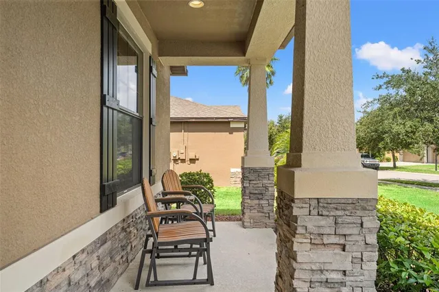 $450,000 | 2226 Landside Drive, Valrico, FL 33594