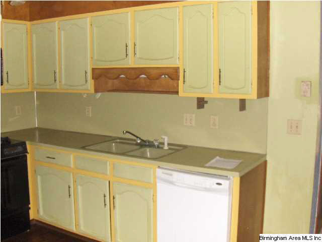 309 Foxglen Road Birmingham, AL 35215 - Photo 12 of 29 Gallery Image 12