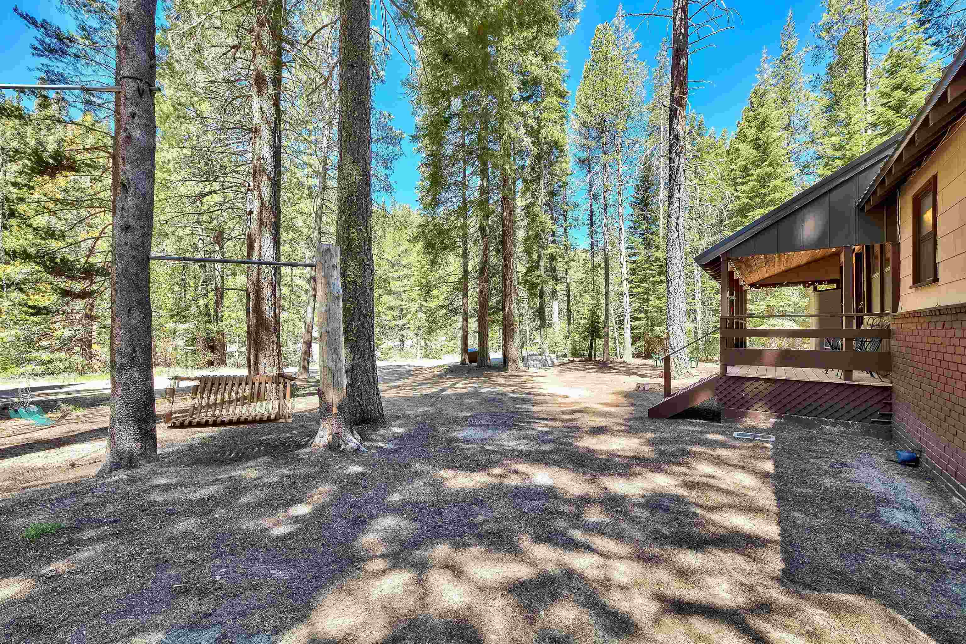 7400 River Road Truckee, CA 96161 - Photo 19 of 21 Gallery Image 19