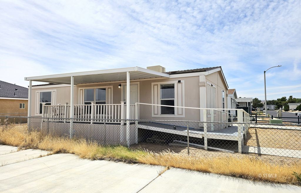 620 West Upjohn Avenue, Unit 43 Ridgecrest, CA 93555 - Photo 34 of 36