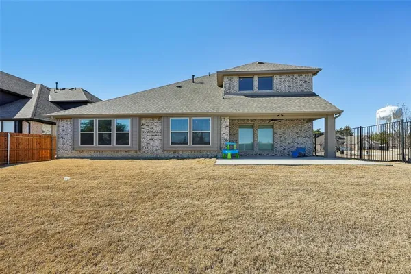 $630,000 | 1134 Cardinal Drive, Midlothian, TX 76065