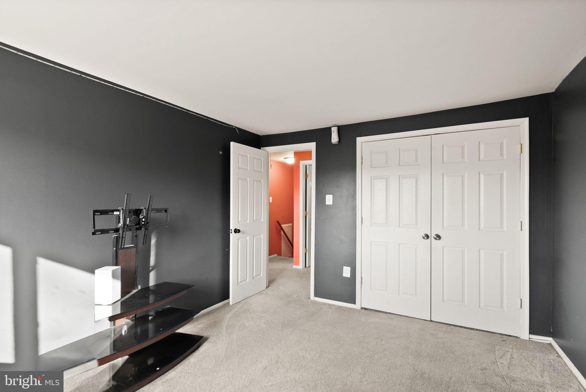 191 North Cottage Road Sterling, VA 20164 - Photo 24 of 41 a view of a room with gym equipment