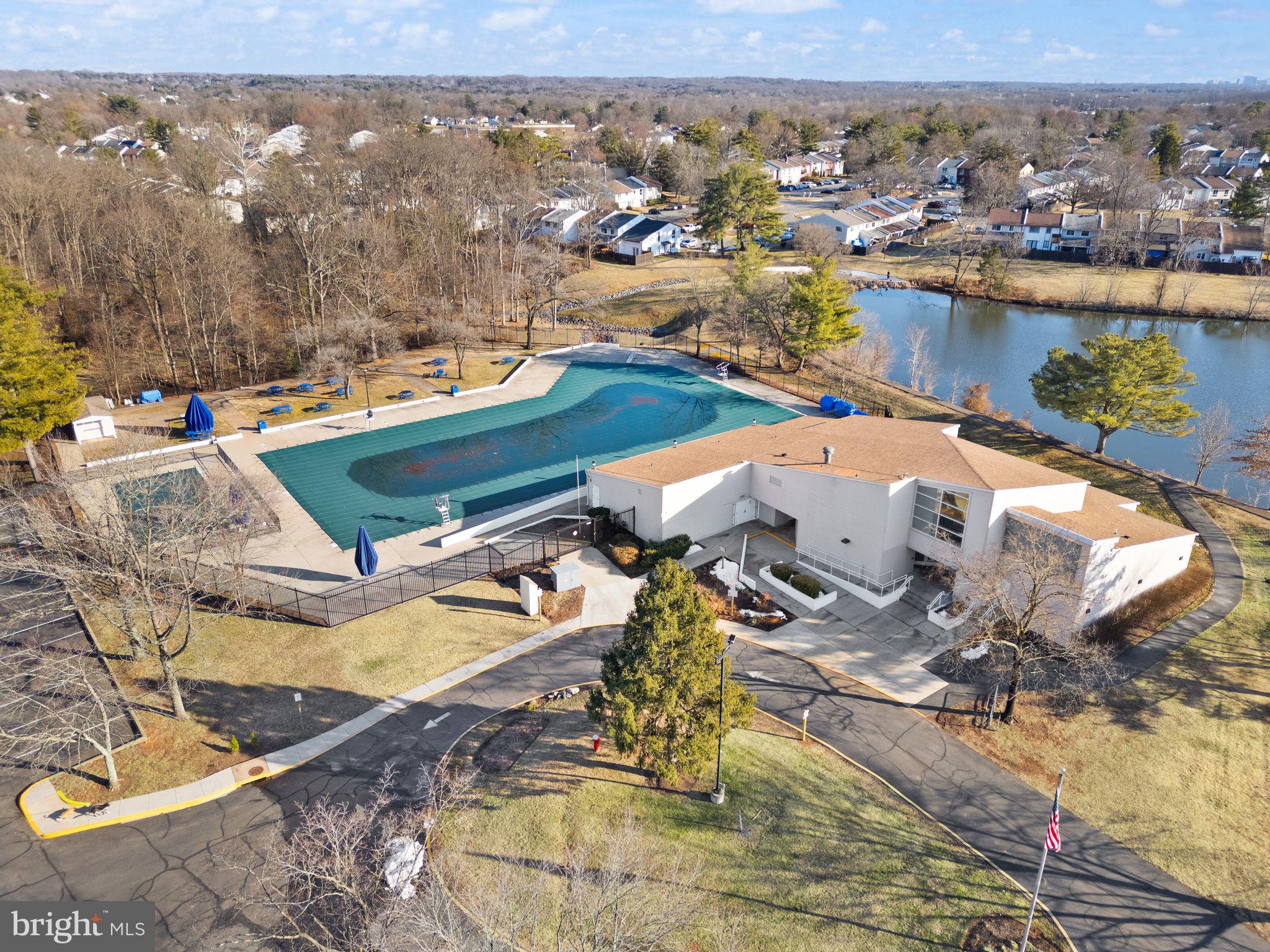 191 North Cottage Road Sterling, VA 20164 - Photo 33 of 41 an aerial view of a house with a ocean view