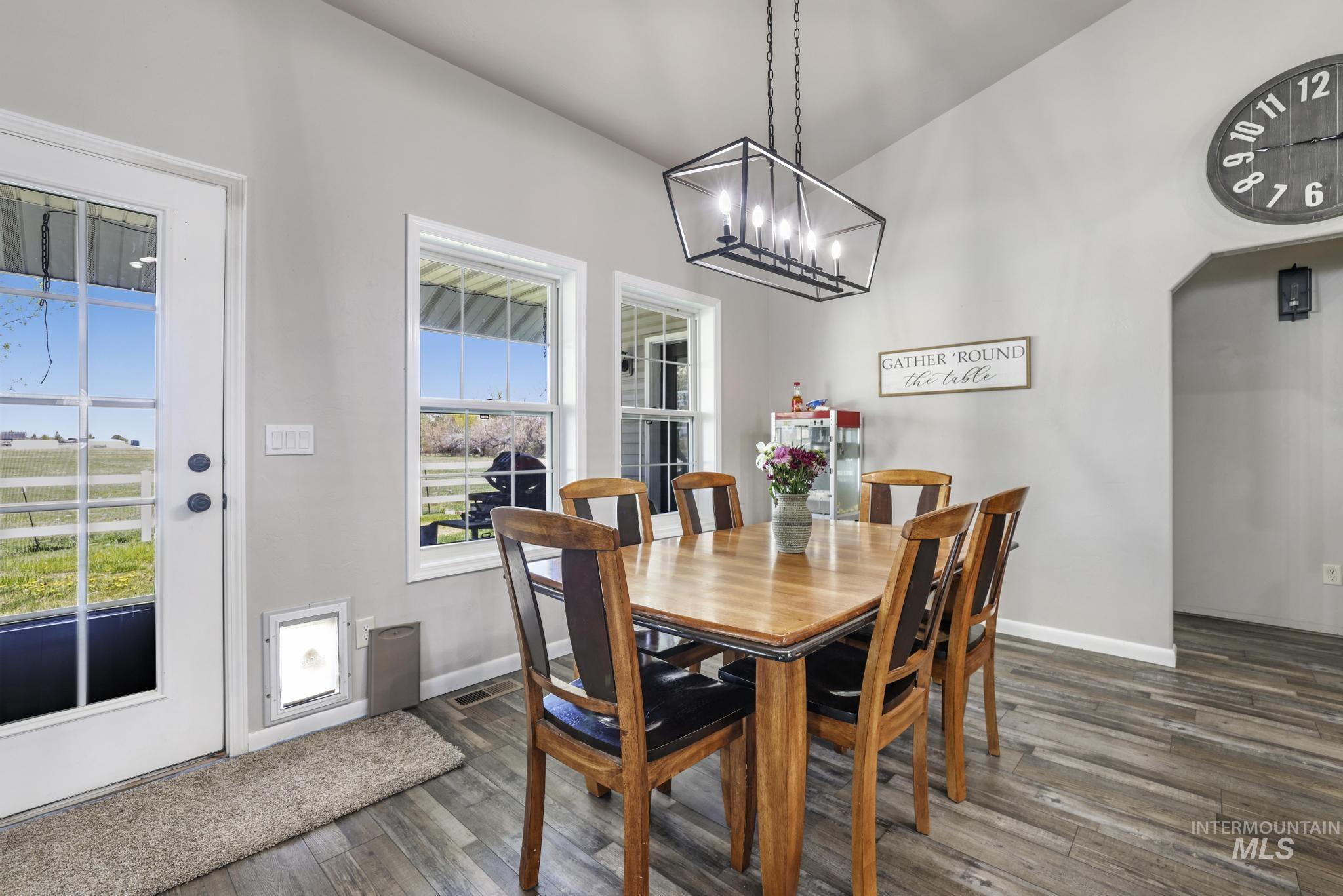 818 Pine Street Filer, ID 83328 - Photo 15 of 37