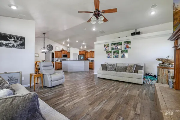 $440,000 | 818 Pine Street, Filer, ID 83328