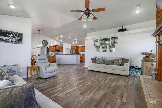 $440,000 | 818 Pine Street, Filer, ID 83328