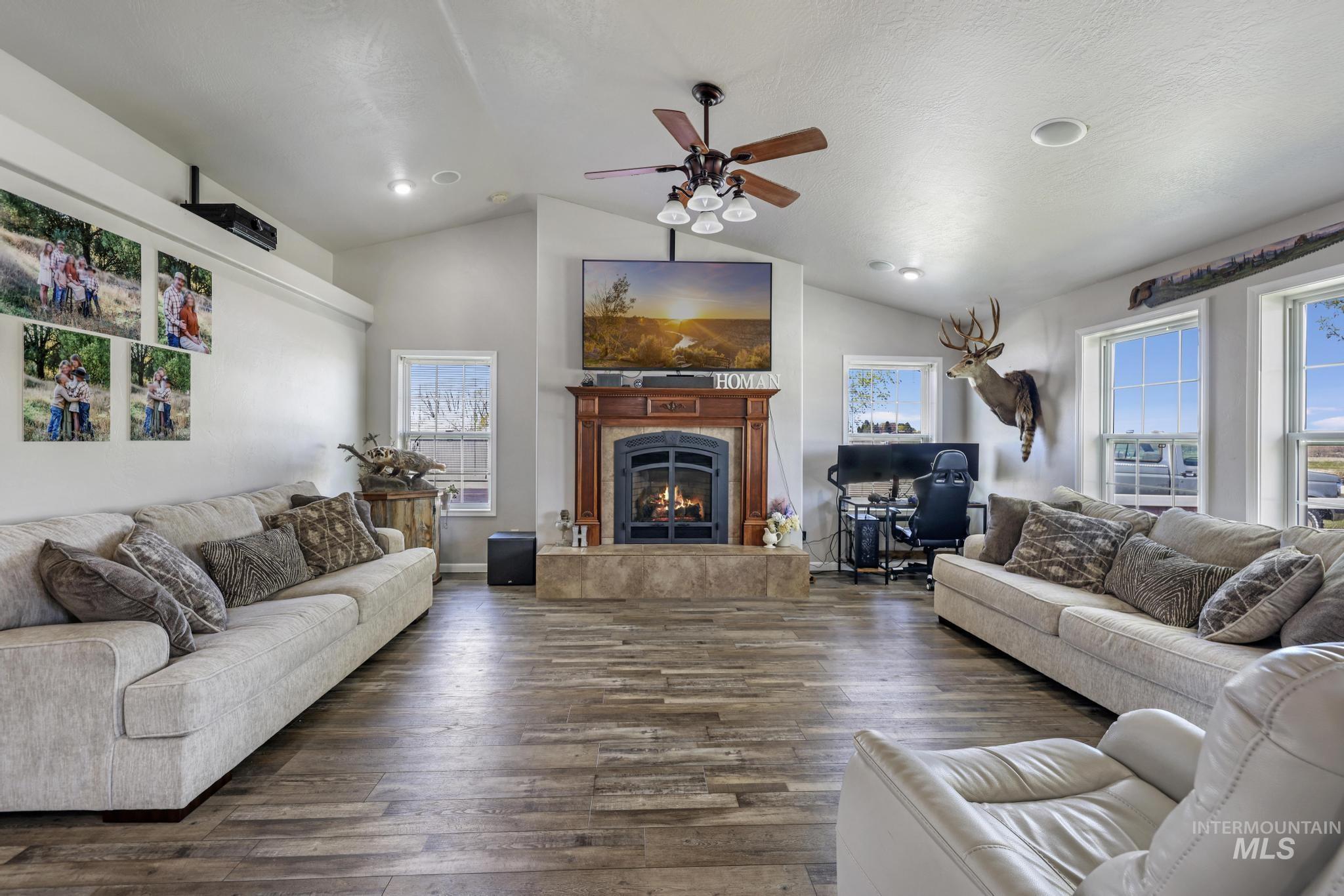 818 Pine Street Filer, ID 83328 - Photo 8 of 37