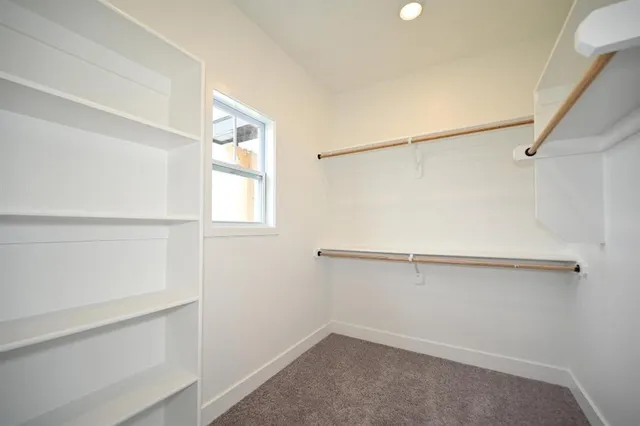 $471,500 | 105 Johnson Circle, Platte City, MO 64079