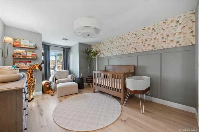 $875,000 | 21 Doral Lane, Bay Shore, NY 11706