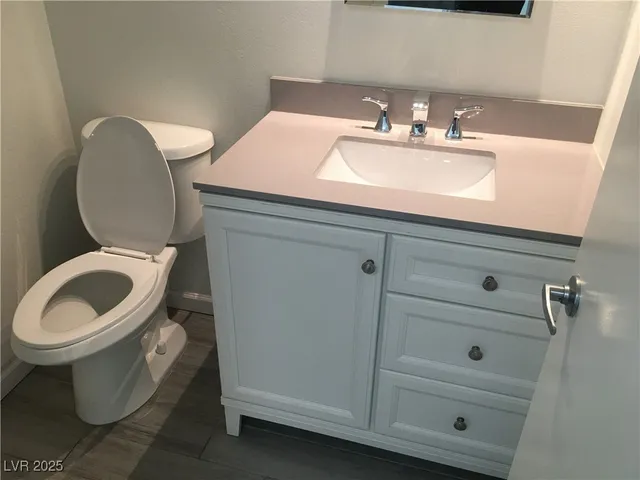 $2,100 | 973 Cedar Pines Street, Henderson, NV 89011