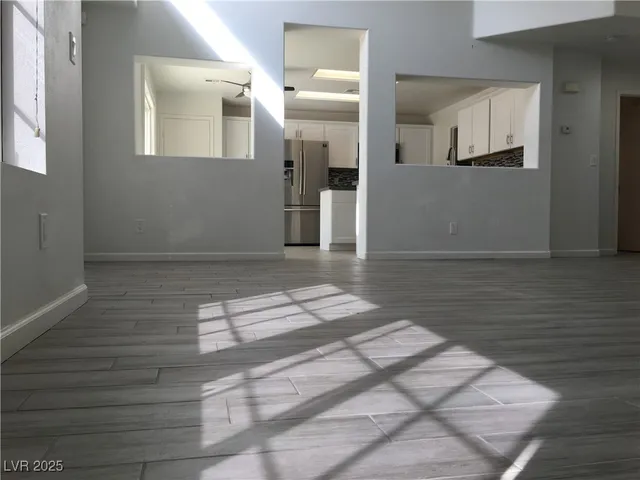 $2,100 | 973 Cedar Pines Street, Henderson, NV 89011