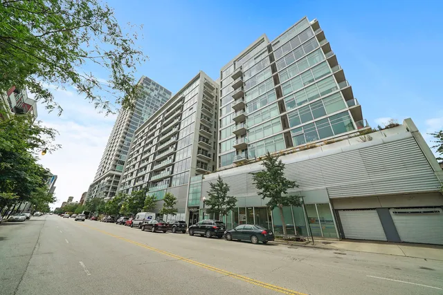 $1,950 | 1620 South Michigan Avenue, Unit 921, Chicago, IL 60616