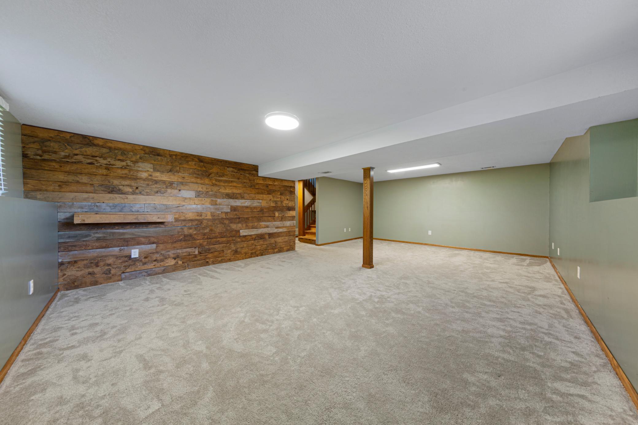 421 10th Avenue Southeast Faribault, MN 55021 - Photo 35 of 50