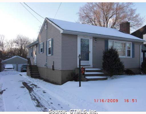 126 Maple Avenue Meriden, CT 06450 - Photo 1 of 1 Gallery Image 1
