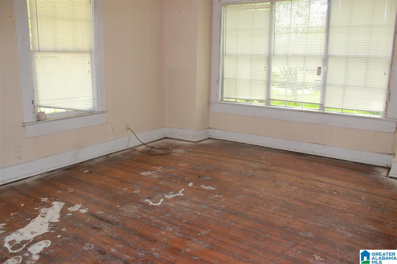 4712 Avenue R Birmingham, AL 35208 - Photo 6 of 15