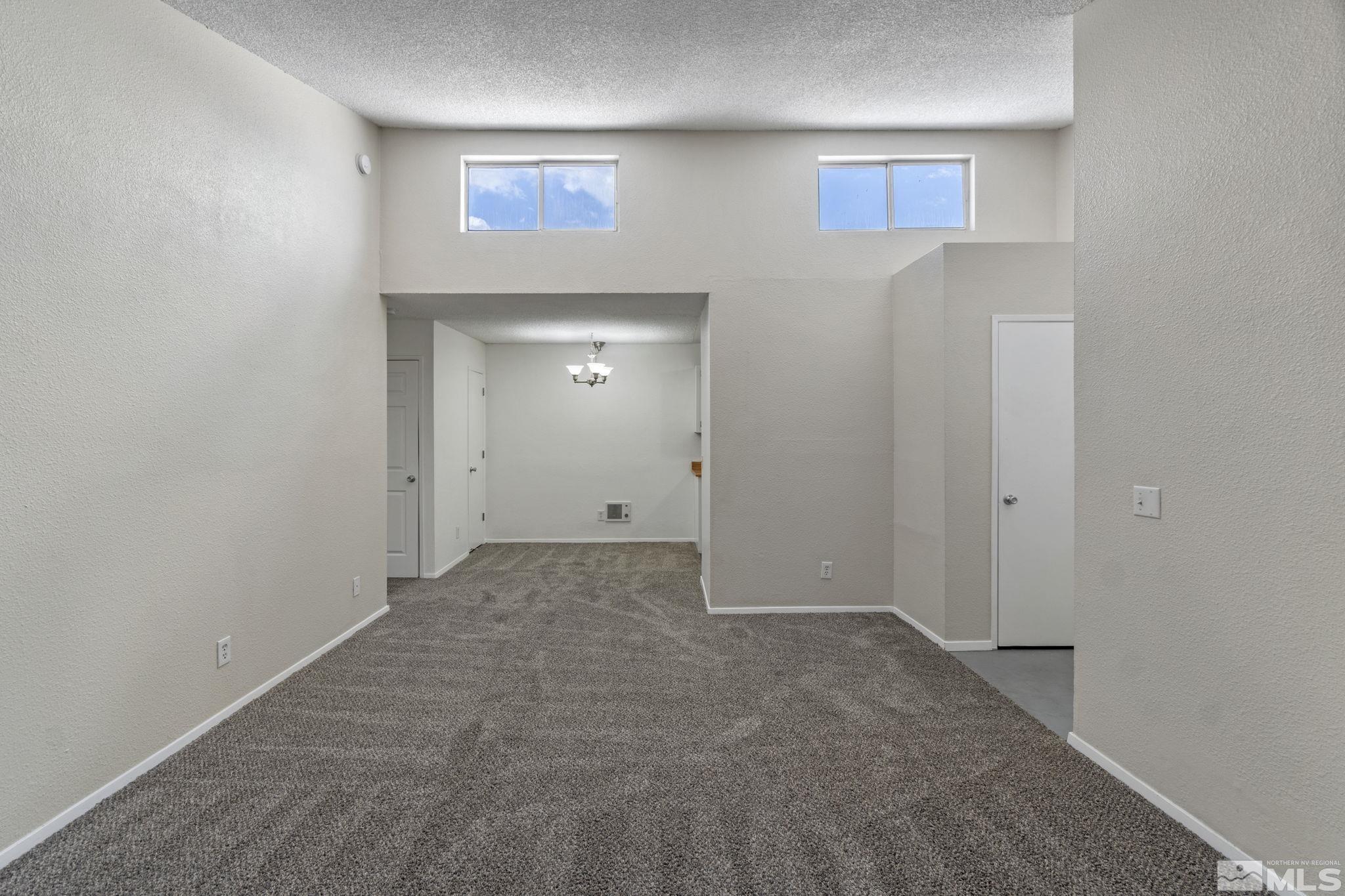 2100 Highview Court, Unit 6 Reno, NV 89512 - Photo 5 of 28 Photo 5