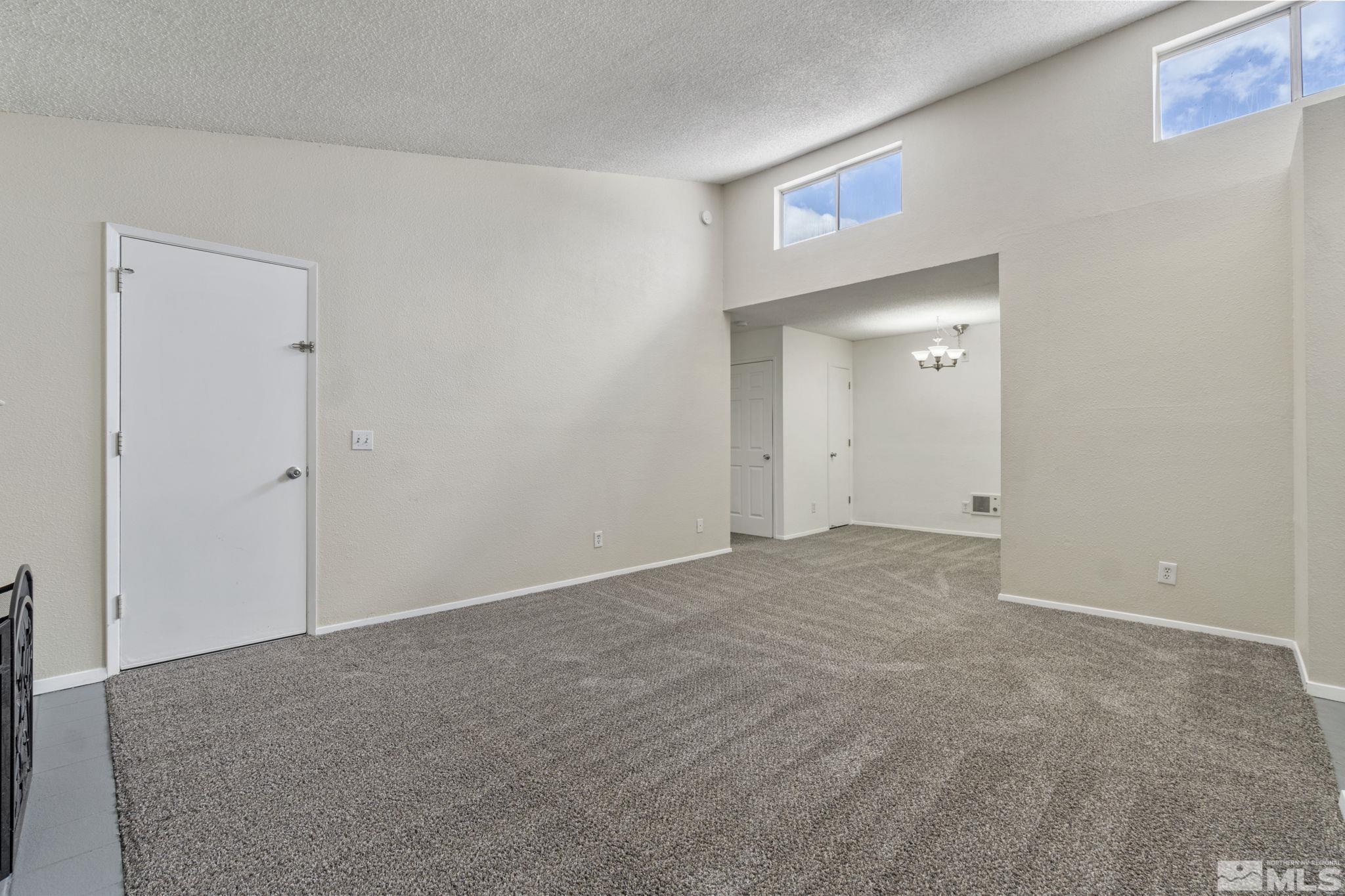 2100 Highview Court, Unit 6 Reno, NV 89512 - Photo 9 of 28 Photo 9