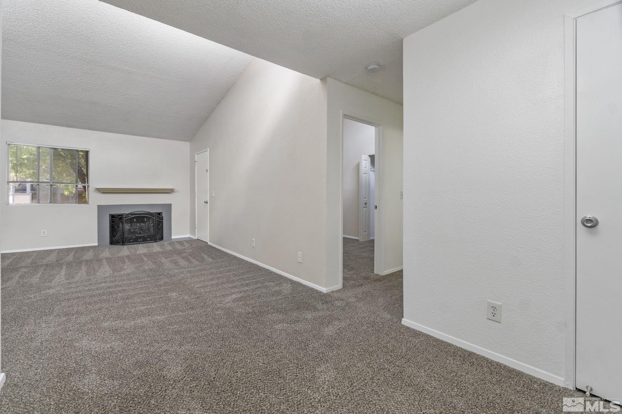 2100 Highview Court, Unit 6 Reno, NV 89512 - Photo 10 of 28 Photo 10