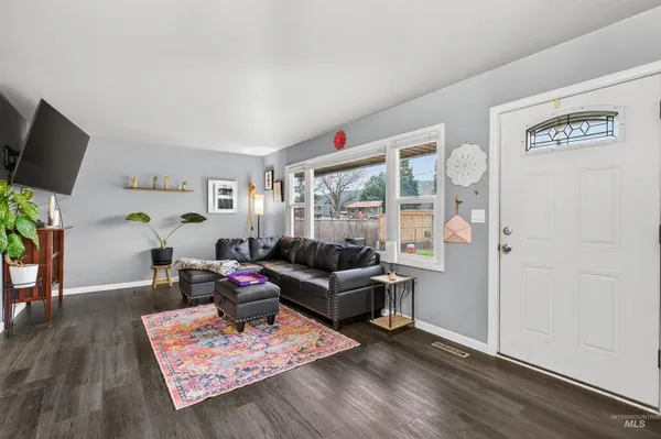 $295,000 | 1409 Elm Street, Clarkston, WA 99403