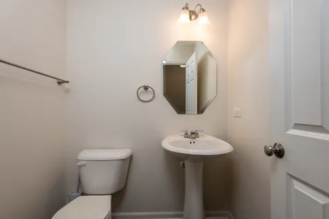 $430,000 | 4139 Winslow Court, Aurora, IL 60504