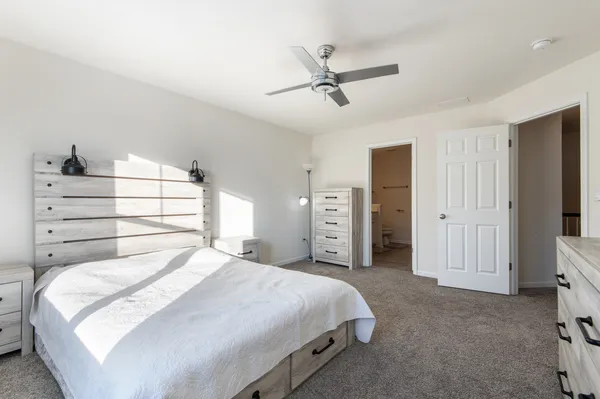 $430,000 | 4139 Winslow Court, Aurora, IL 60504