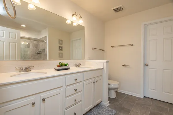 $430,000 | 4139 Winslow Court, Aurora, IL 60504