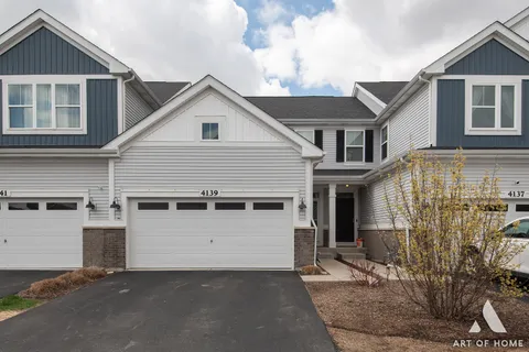 $430,000 | 4139 Winslow Court, Aurora, IL 60504