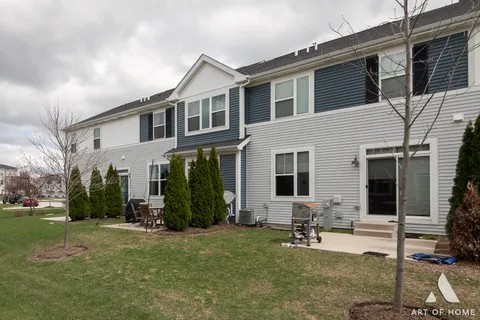 $430,000 | 4139 Winslow Court, Aurora, IL 60504