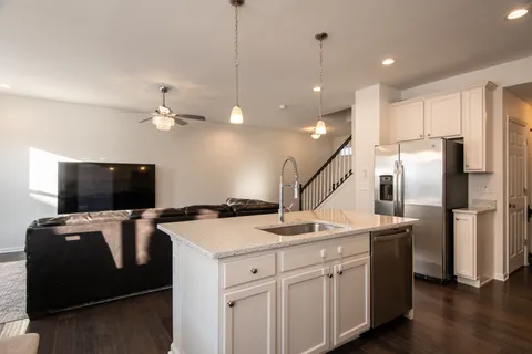 $430,000 | 4139 Winslow Court, Aurora, IL 60504