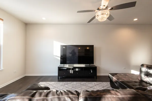 $430,000 | 4139 Winslow Court, Aurora, IL 60504