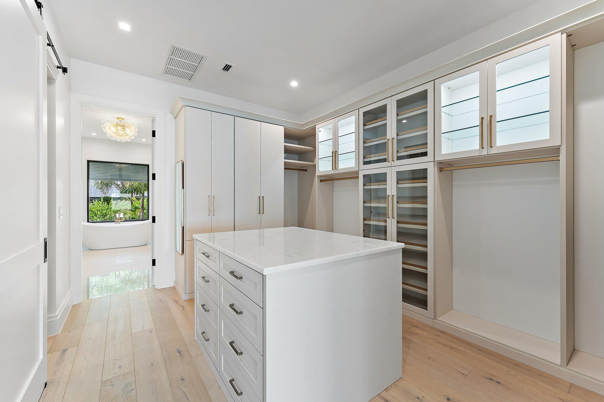 21 Bay Harbor Road Tequesta, FL 33469 - Photo 51 of 89 082-21BayHarborRd-Tequesta-SMALL