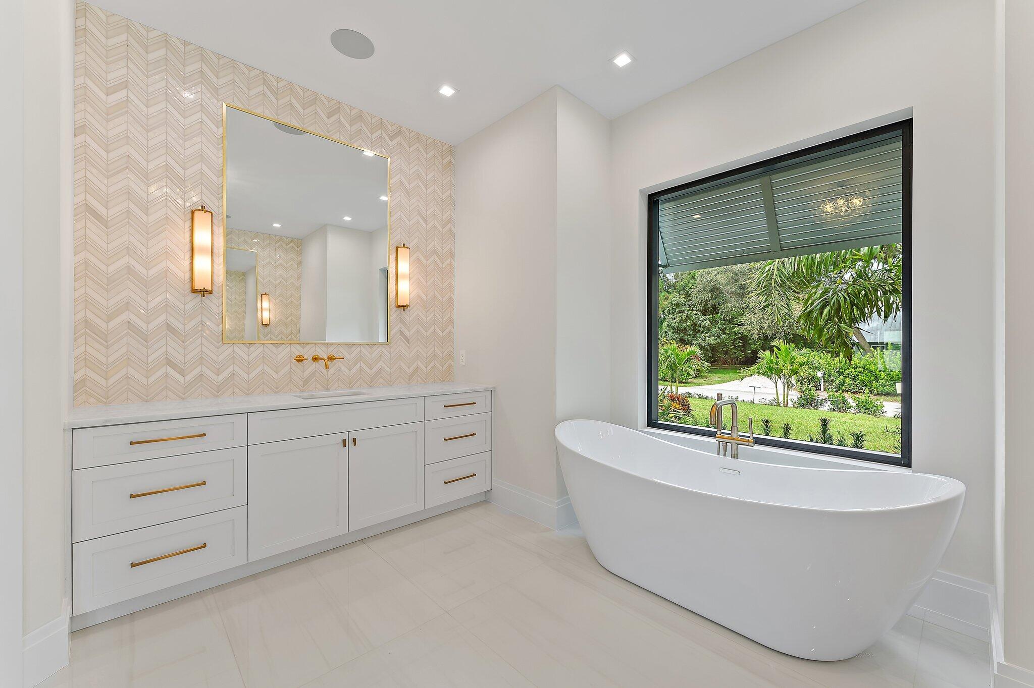 21 Bay Harbor Road Tequesta, FL 33469 - Photo 56 of 89 087-21BayHarborRd-Tequesta-SMALL