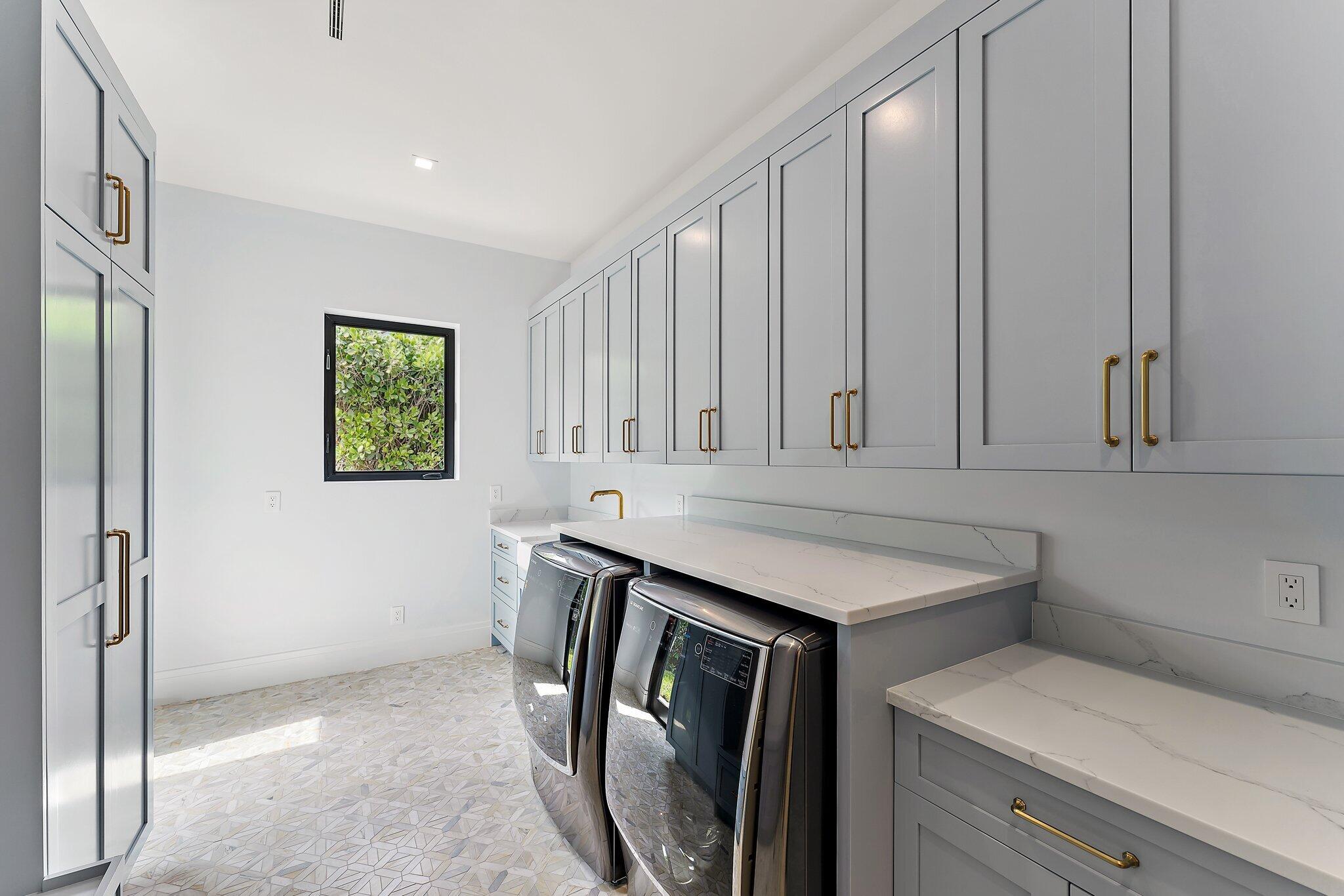 21 Bay Harbor Road Tequesta, FL 33469 - Photo 62 of 89 094-21BayHarborRd-Tequesta-SMALL