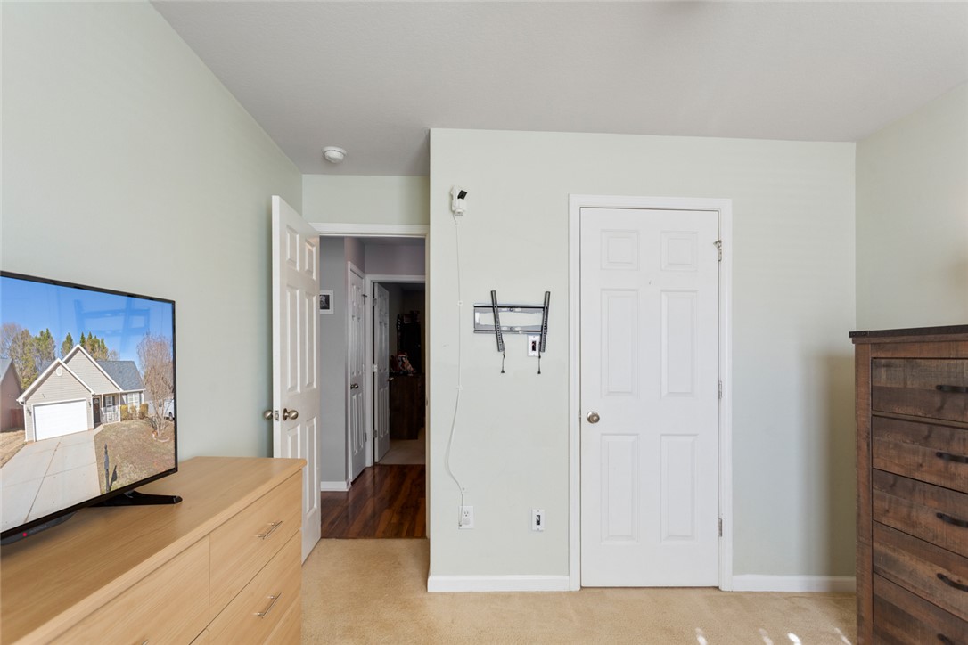 140 Shakleton Drive Anderson, SC 29625 - Photo 12 of 35